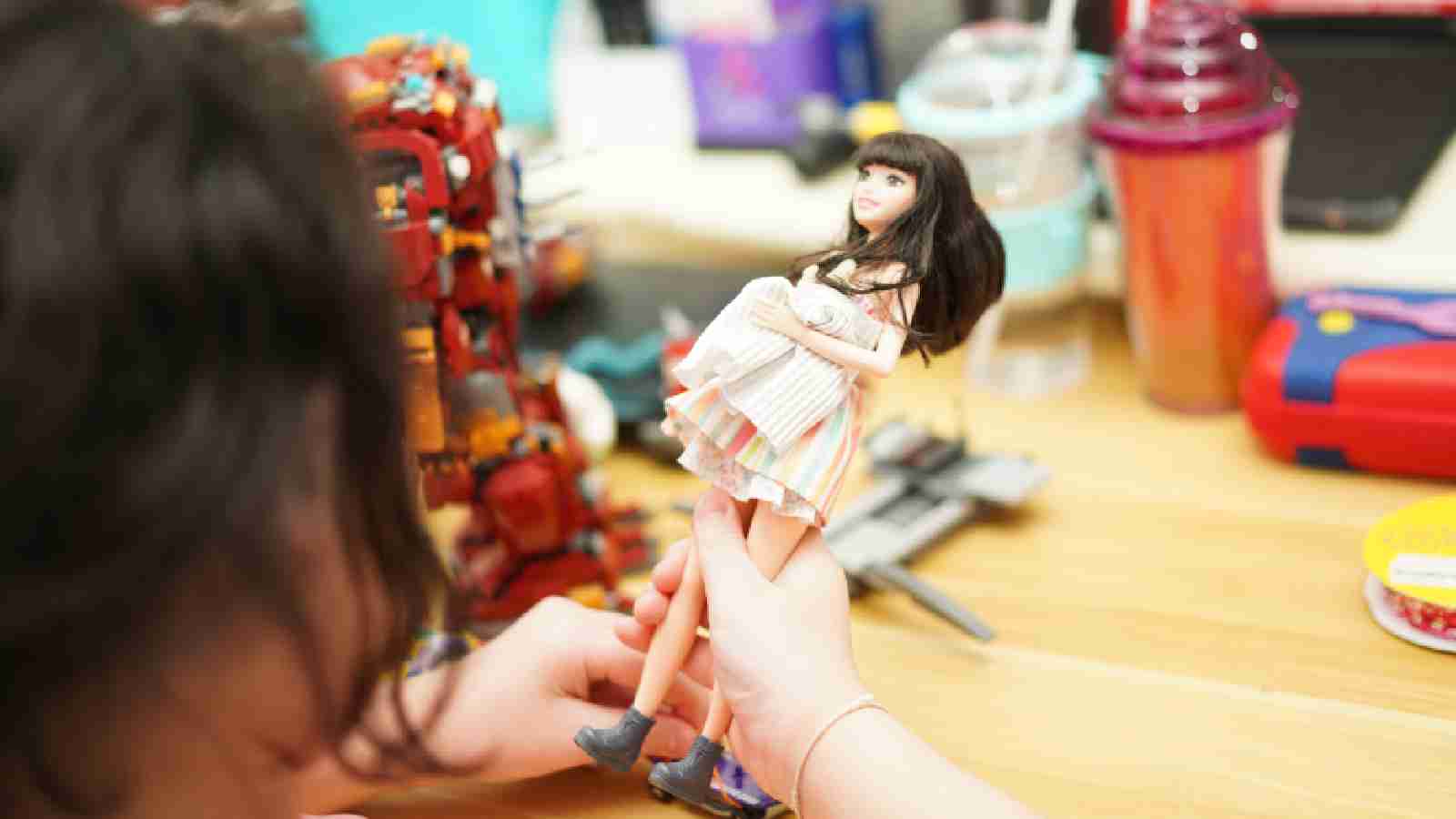 Barbie doll: Benefits of doll play in child development