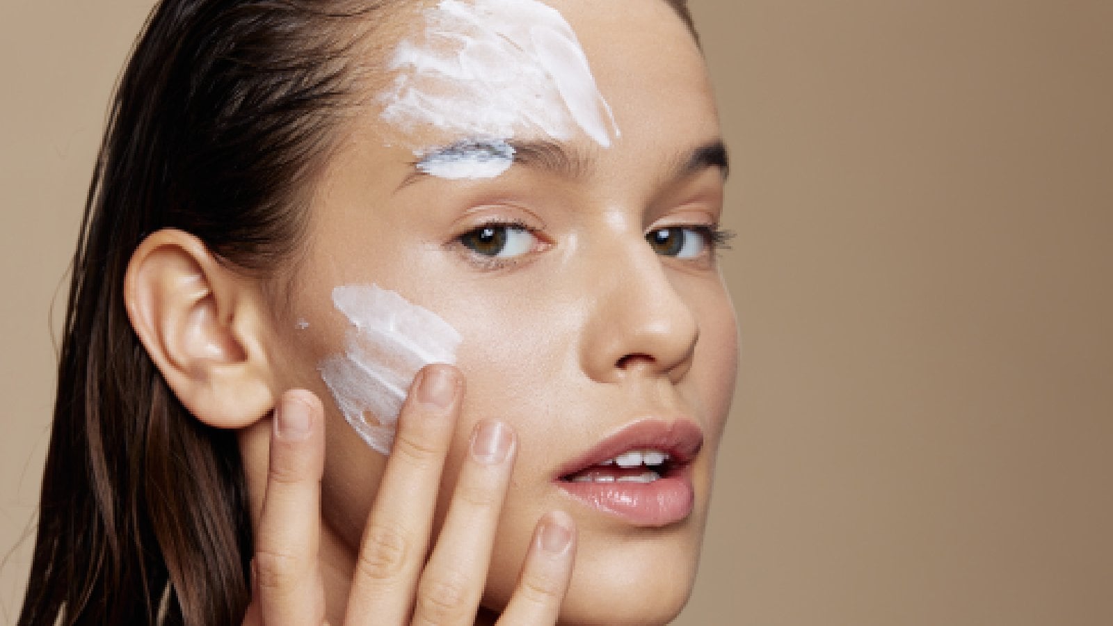 Face packs and masks for glowing skin you must try