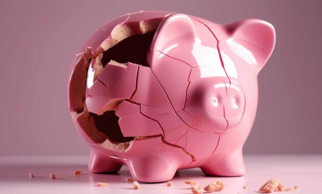 Financial stress: Causes, Side Effects and How to deal with it