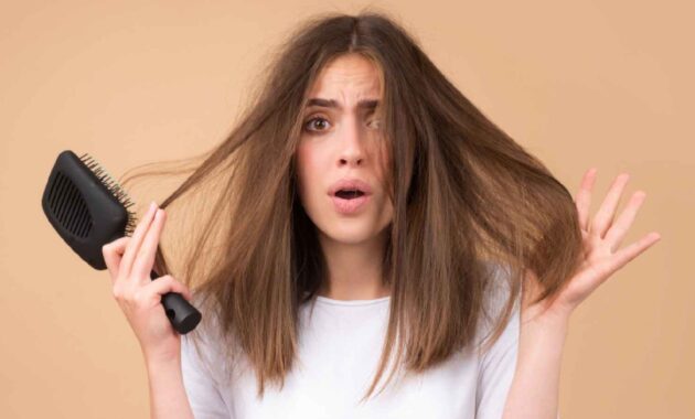 Frizzy hair: Is it a sign of vitamin deficiency?