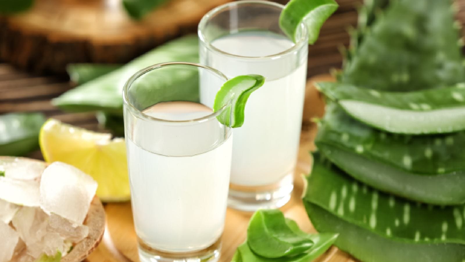 9 aloe vera juice benefits and how to make it at home