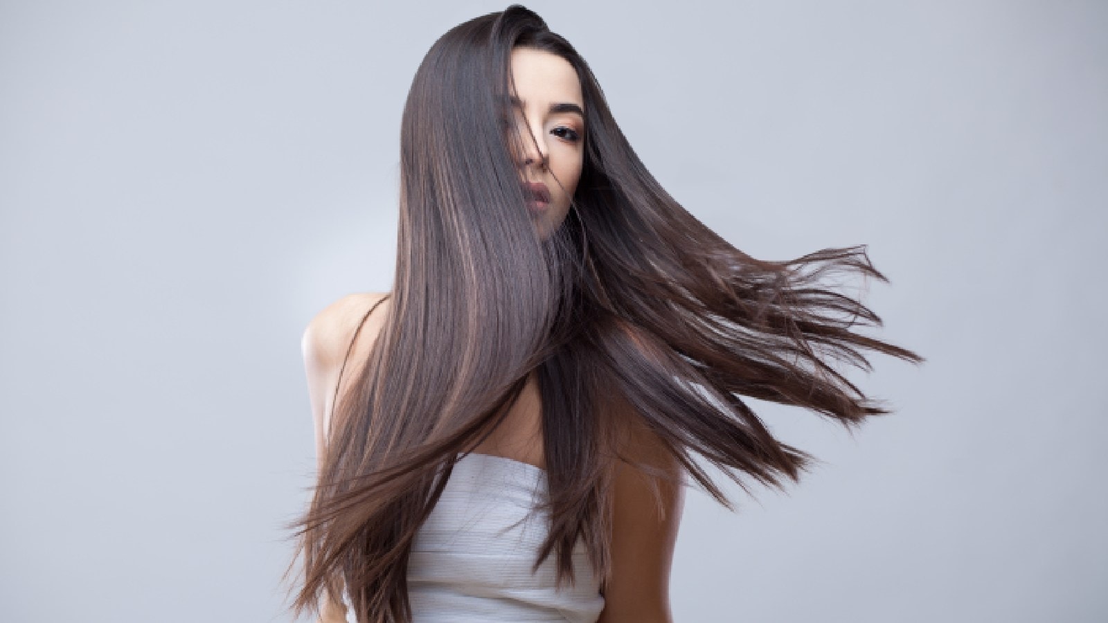 5 best hair smoothening shampoos for silky hair