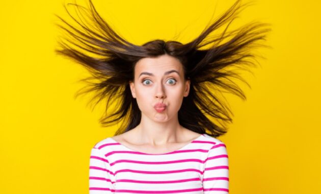 How to get rid of static hair in winter? Here are 10 tips