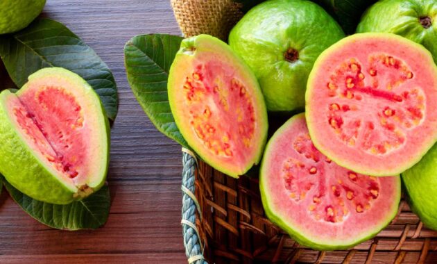 6 benefits of pink guava