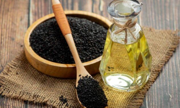 Beauty and health benefits of black seed oil