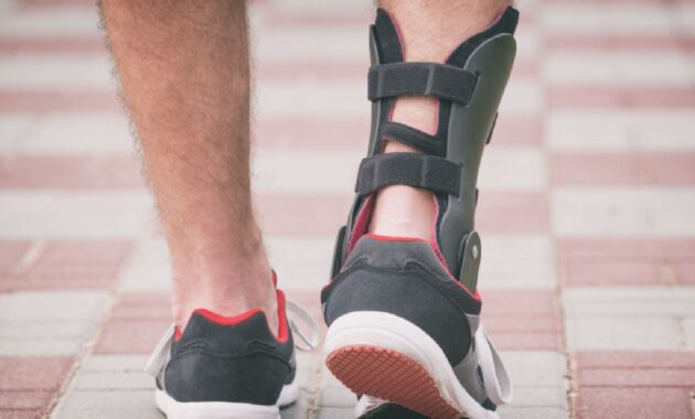 6 best ankle braces to get relief from ankle sprain