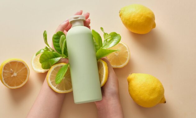 5 best lemon face wash for glowing skin