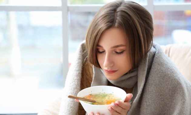 15 foods to eat when you are sick for quicker recovery