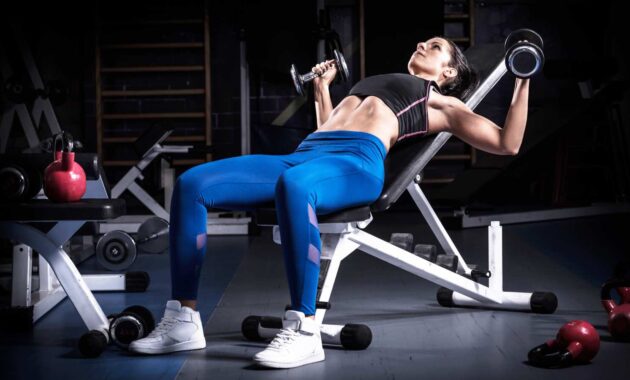 Best weight benches with leg extension: 5 top options for fitness enthusiasts