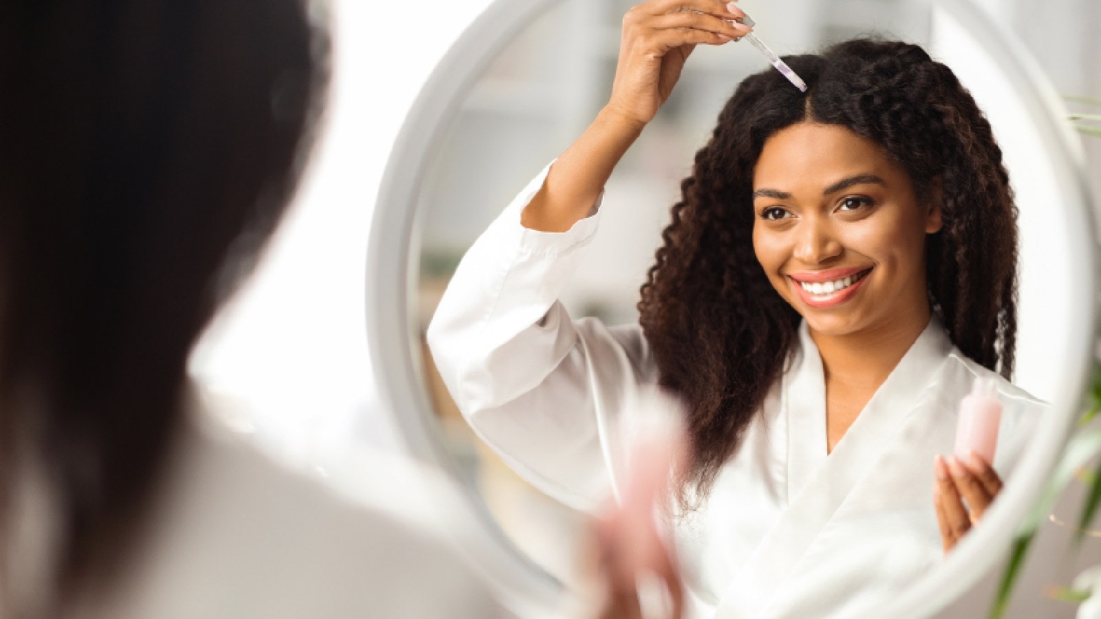 5 best curly hair serums to make your curls smooth