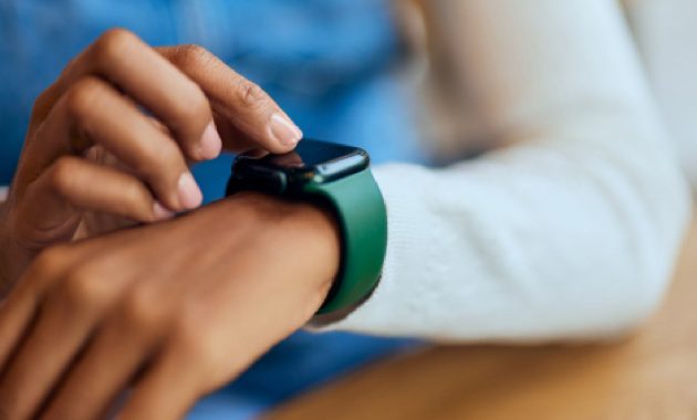 6 best smartwatches for women to track overall health