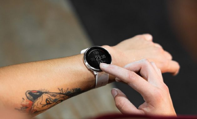 Friendship Day deals: 10 best wearable devices to gift your BFF