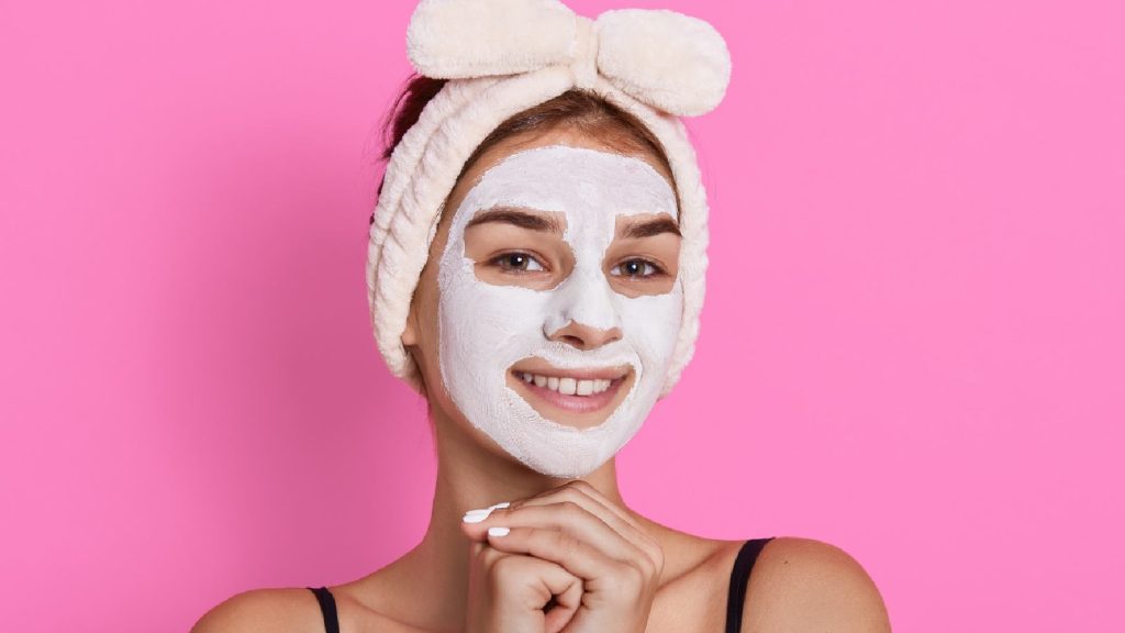 Greek yogurt for skin: Benefits and tips to use