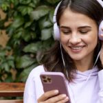 World Mental Health Day: Mental health benefits of nostalgic music