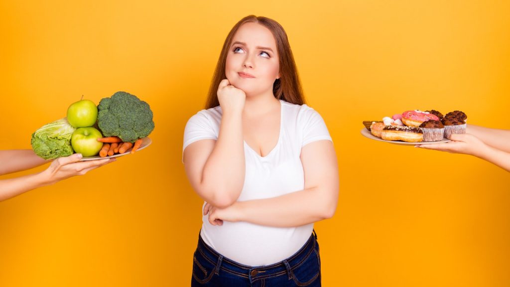 Food cravings: 5 causes and how to manage them