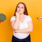 Food cravings: 5 causes and how to manage them