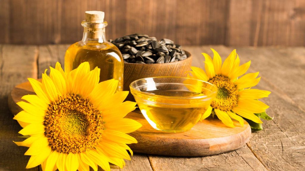 Sunflower oil for cooking: Know the benefits for heart health