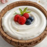 Don’t know how to make Greek yoghurt? Try this recipe at home