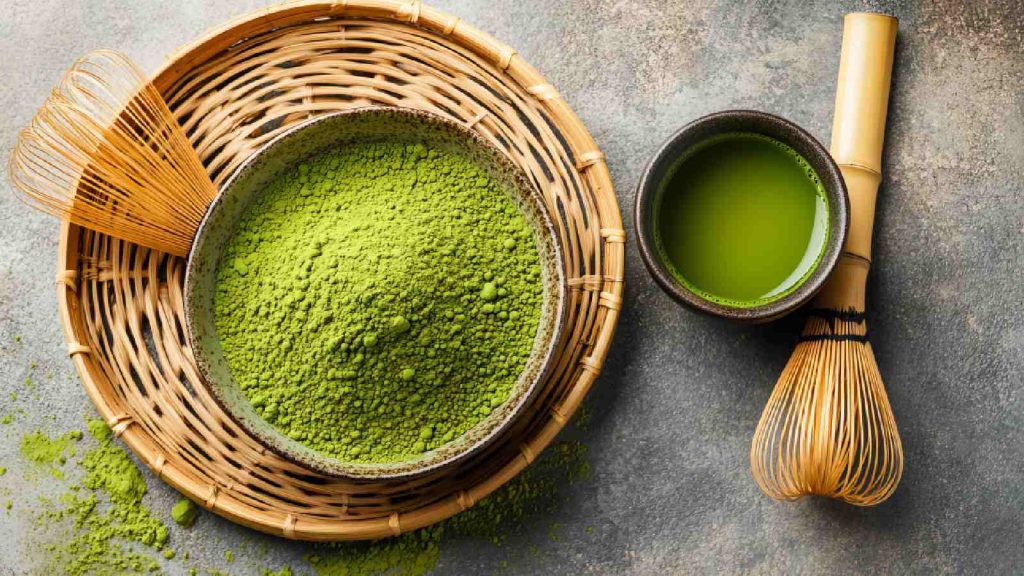 Matcha tea for weight loss: Benefits and side effects